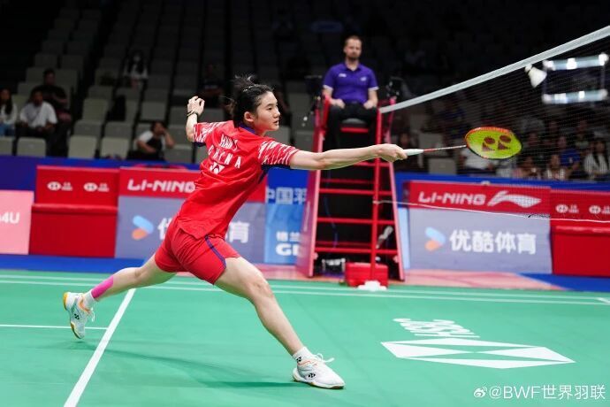 钟舒韵, 麦名将索伦 钟舒韵, 麦名将索伦