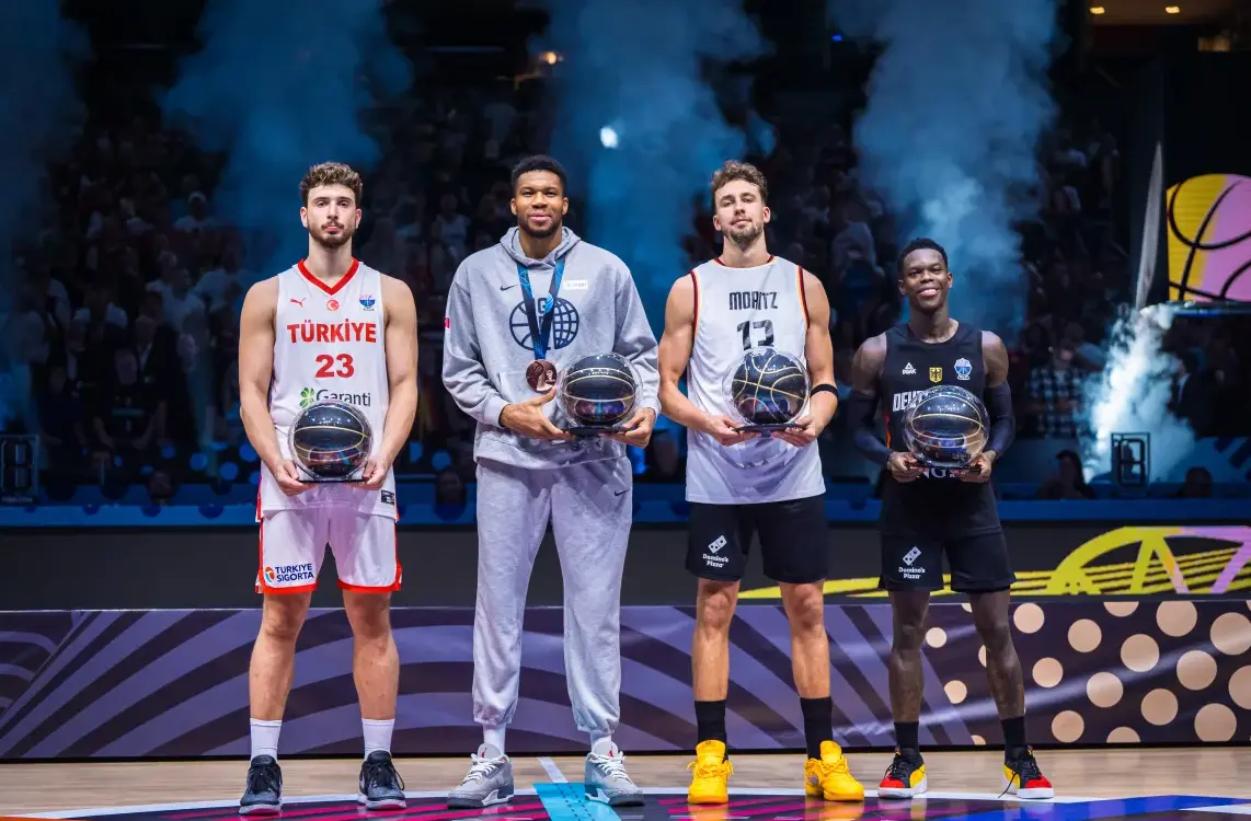 欧洲杯颁奖, entit, tenan 欧洲杯颁奖, entit, tenan