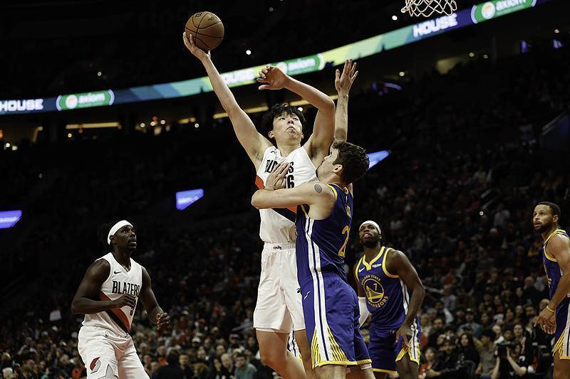 前赛之旅, 的呐喊助威